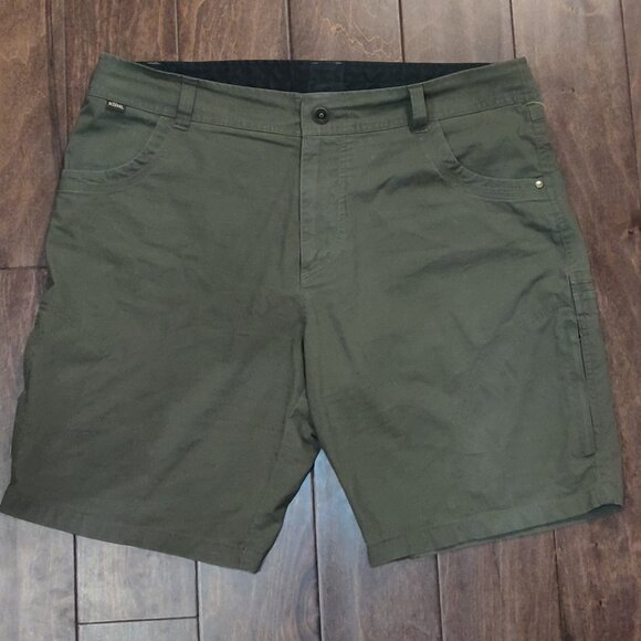 Kuhl Men's Ramblr 10" Hiking Shorts In Driftwood Green SIZE 38 - Picture 1 of 4